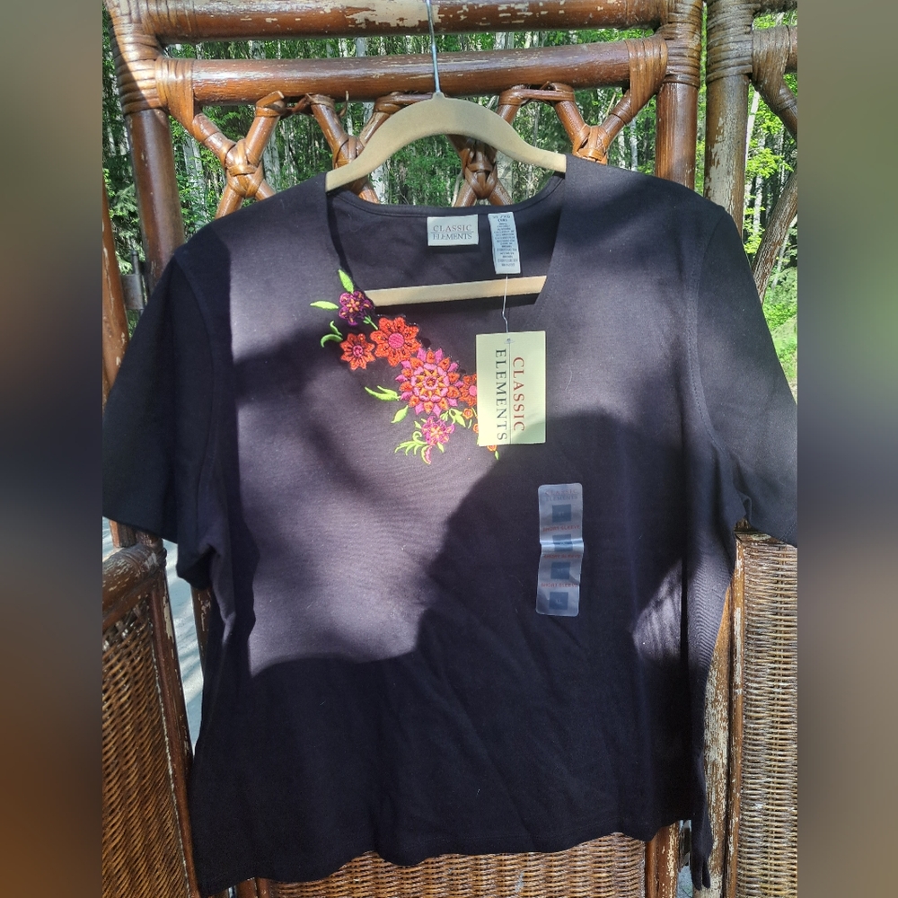 Classic Elements new vintage shirt 🌺🥀🌹🌷